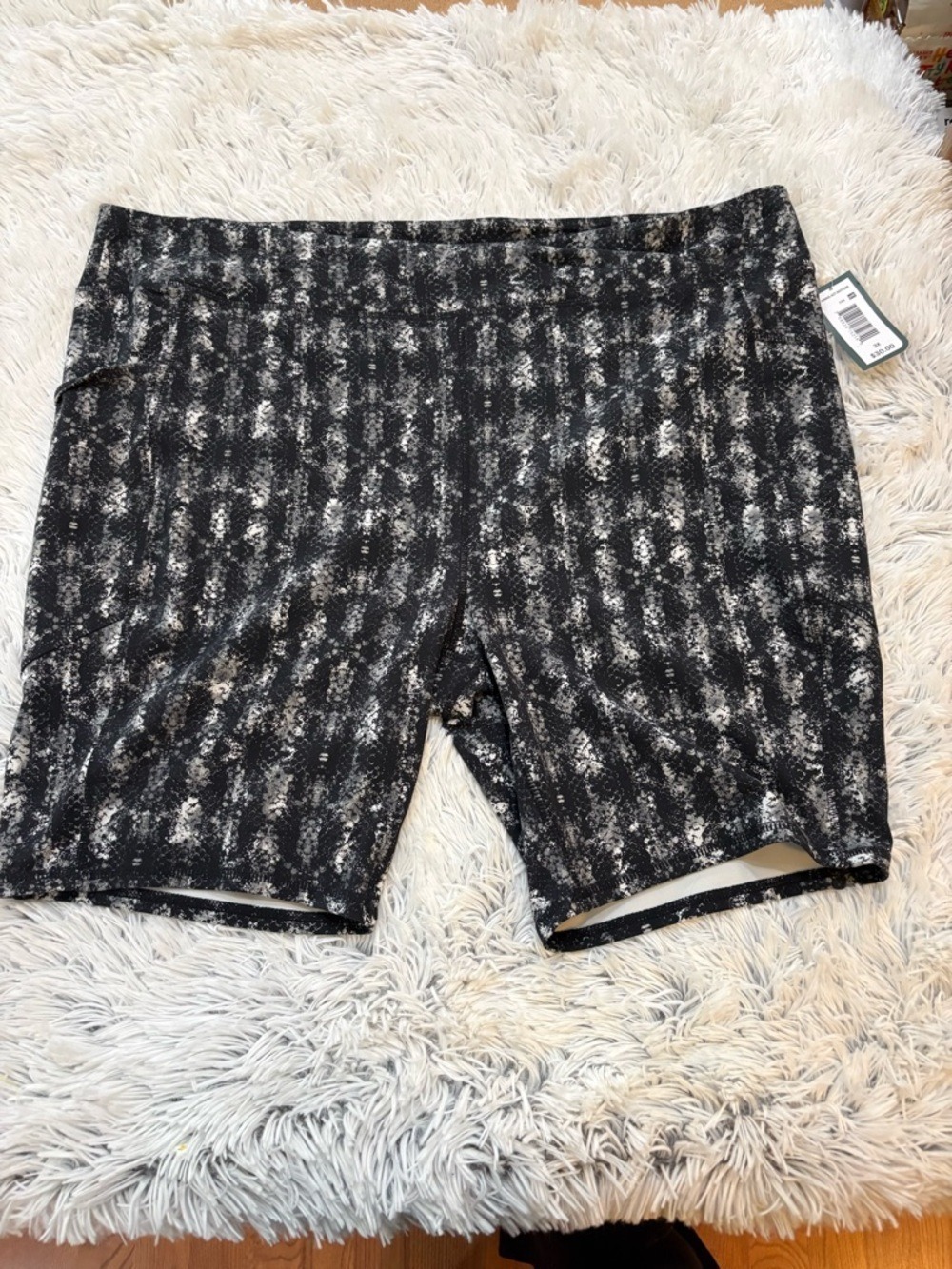 MTA Sport 3X Black White & Gray Printed Bike Shorts Athletic Stretch Pockets - Picture 7 of 10
